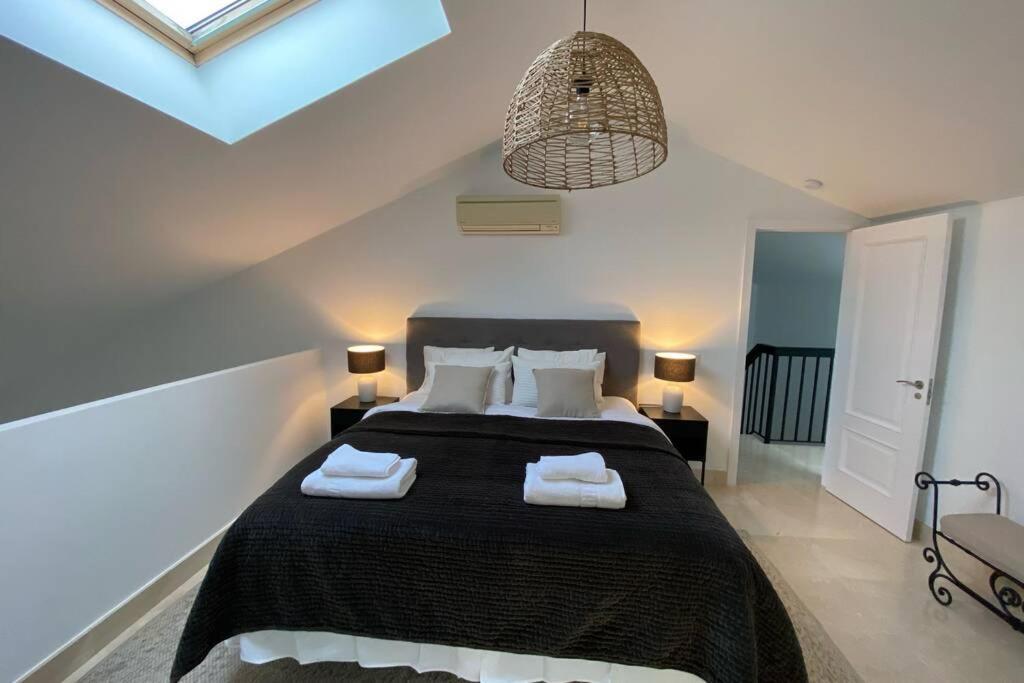 Penthouse With Sea Views In Marbellaアパートメント エクステリア 写真