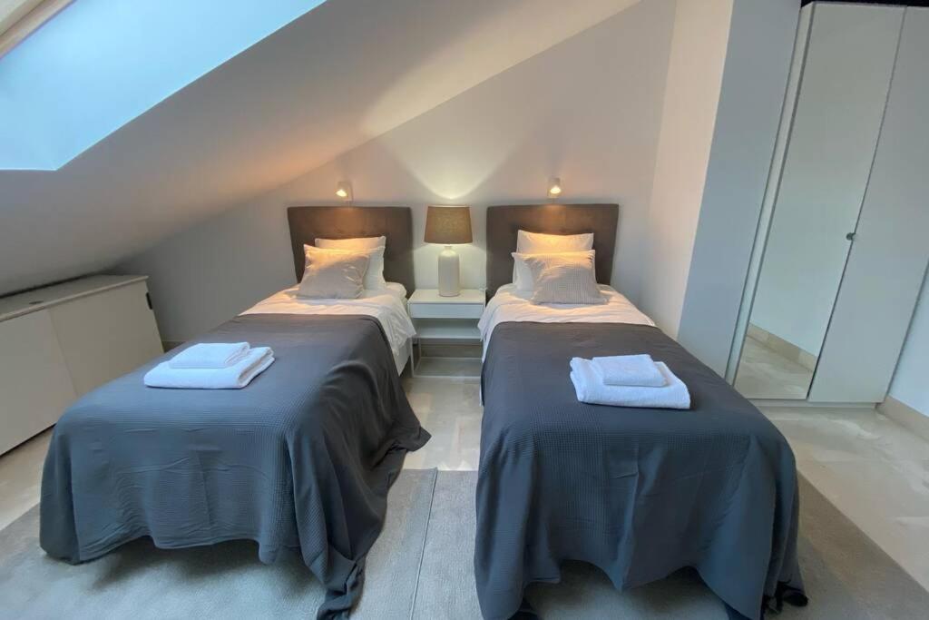 Penthouse With Sea Views In Marbellaアパートメント エクステリア 写真