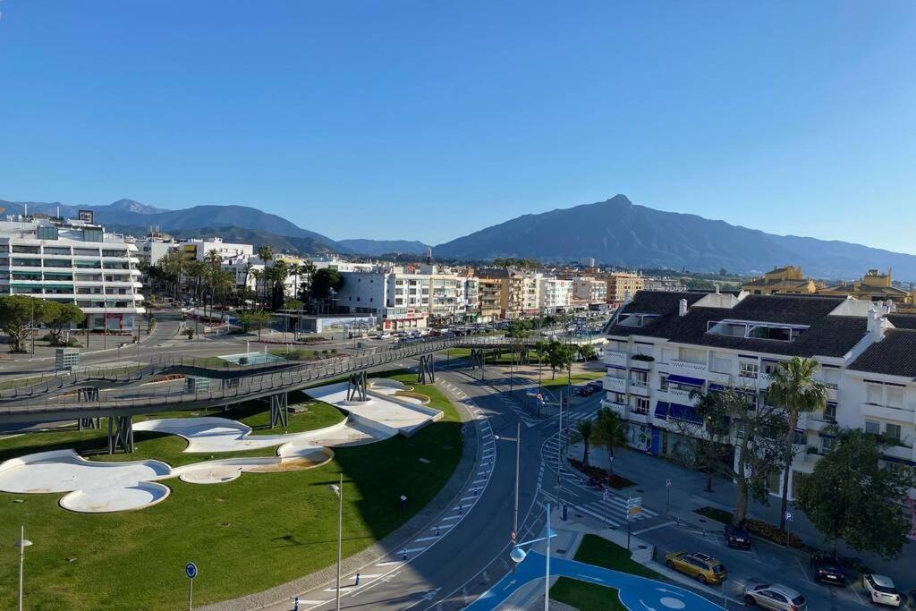 Penthouse With Sea Views In Marbellaアパートメント エクステリア 写真
